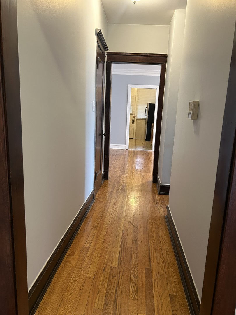 6841 S Dante Avenue Property Photo 8