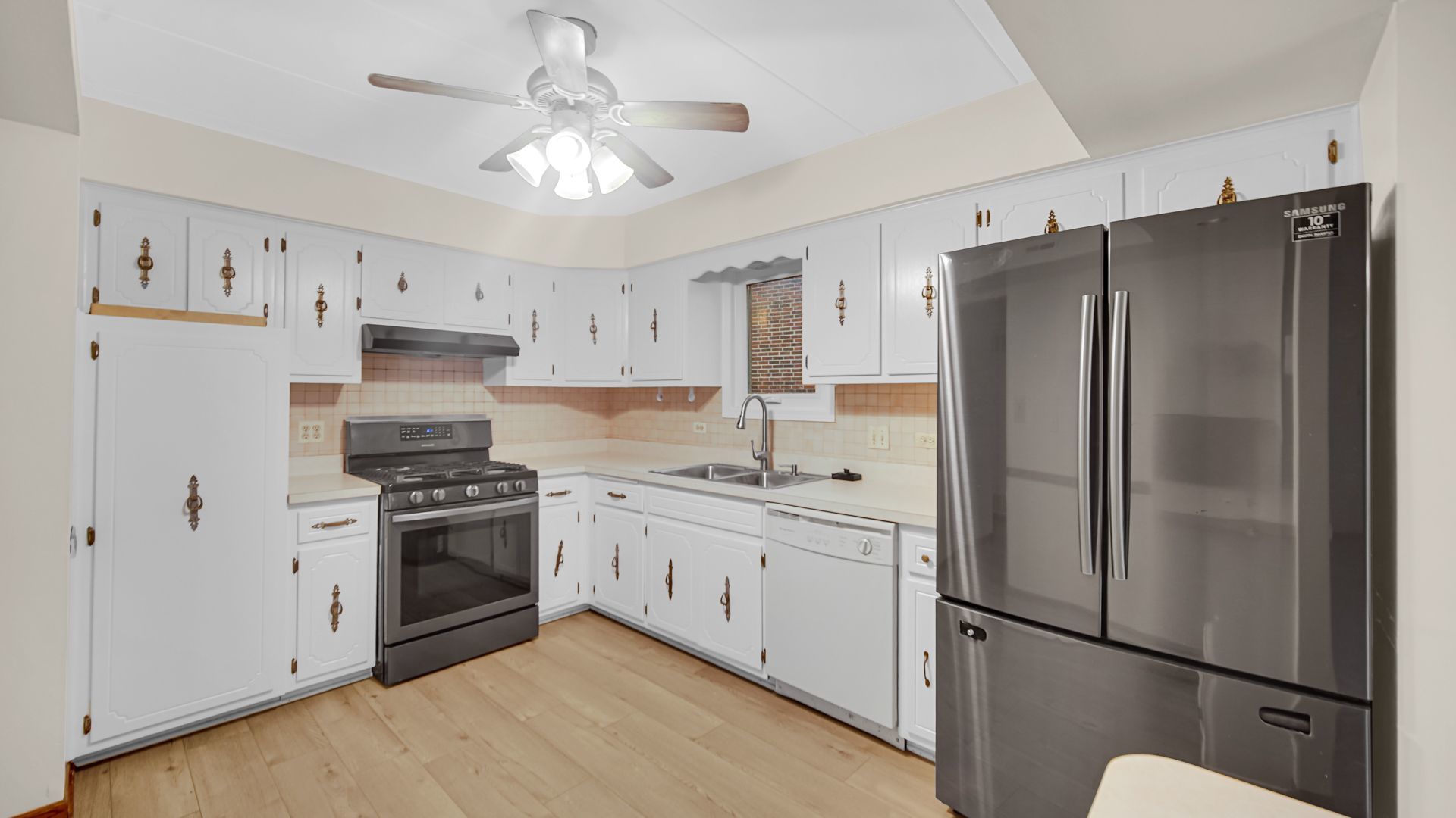 16724 Paxton Avenue 2n Property Photo 10