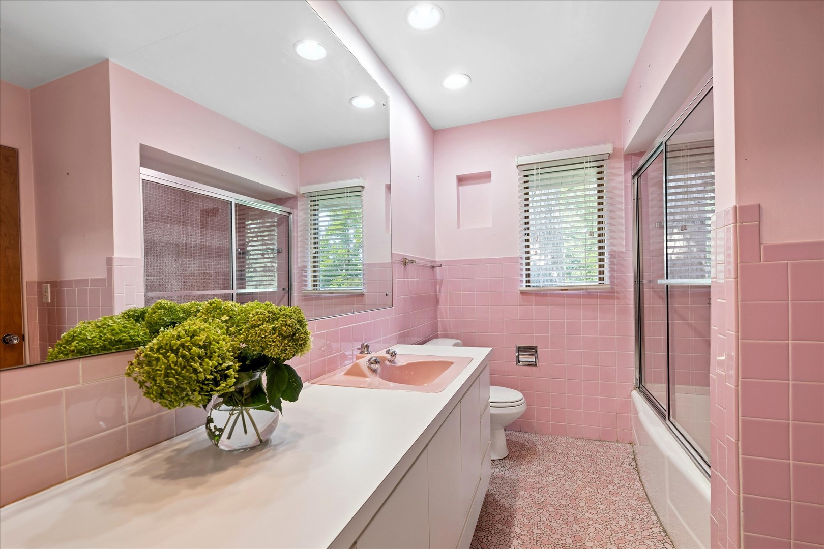 1655 Forest Drive Property Photo 21