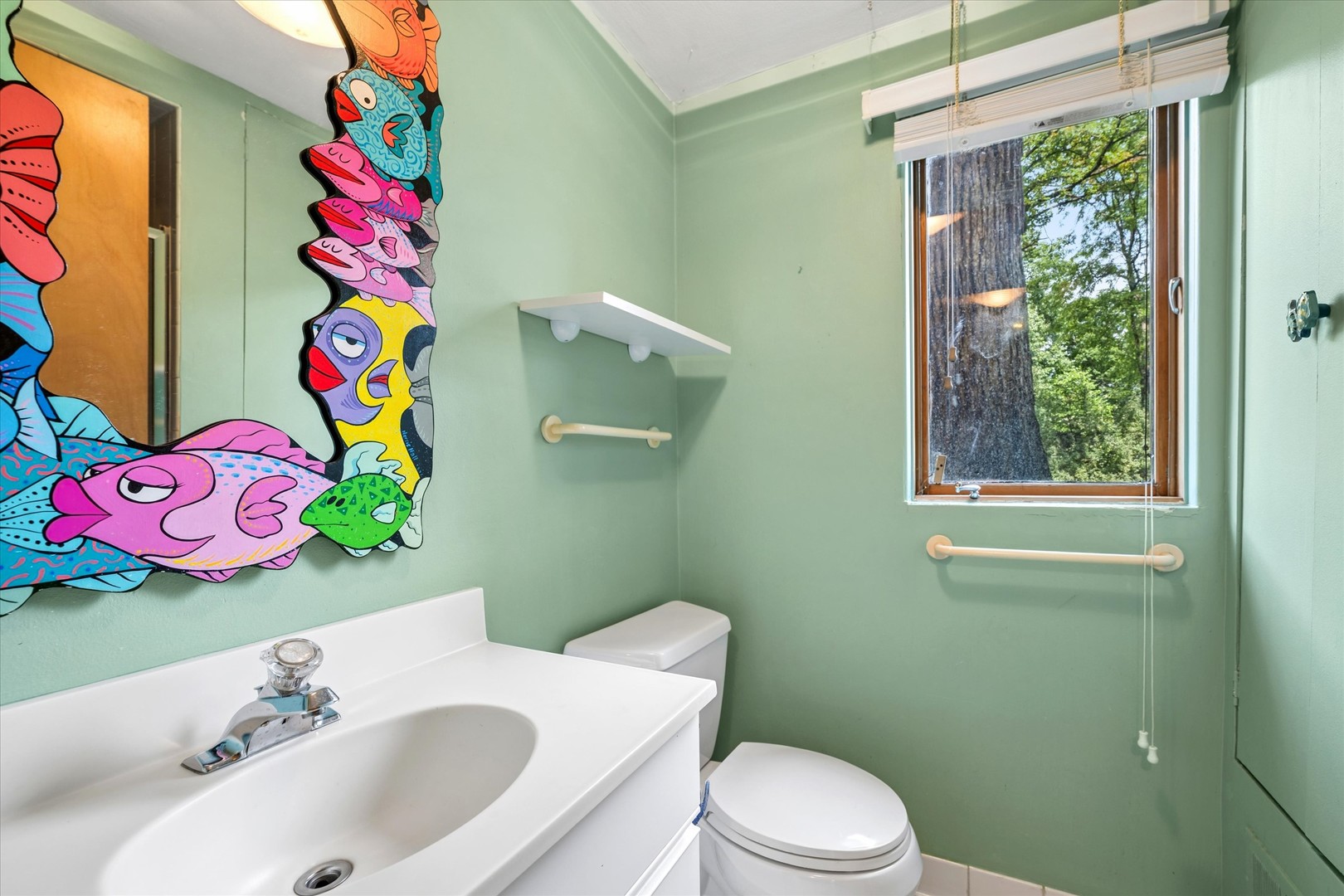 1655 Forest Drive Property Photo 25