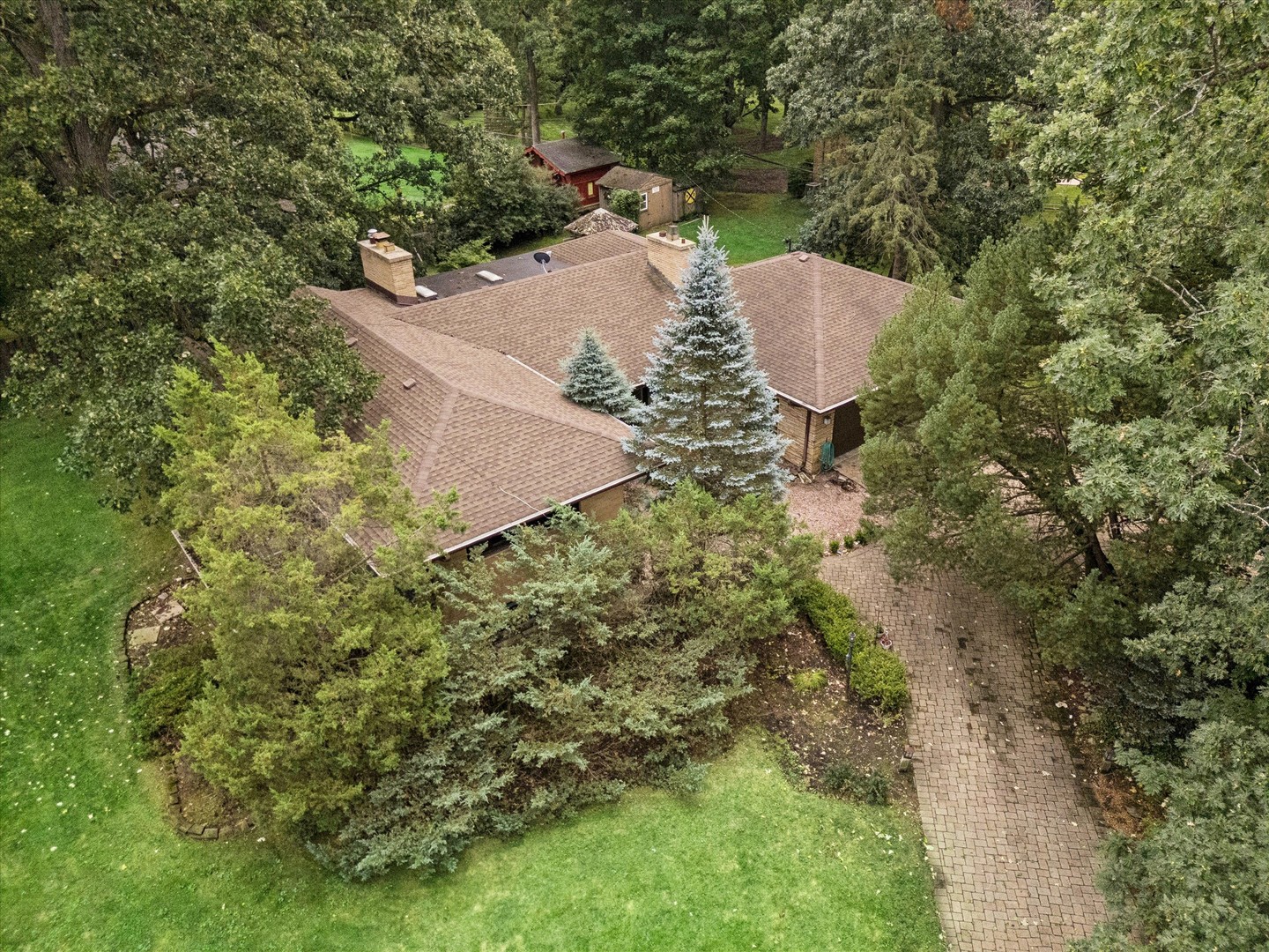 1655 Forest Drive Property Photo 30