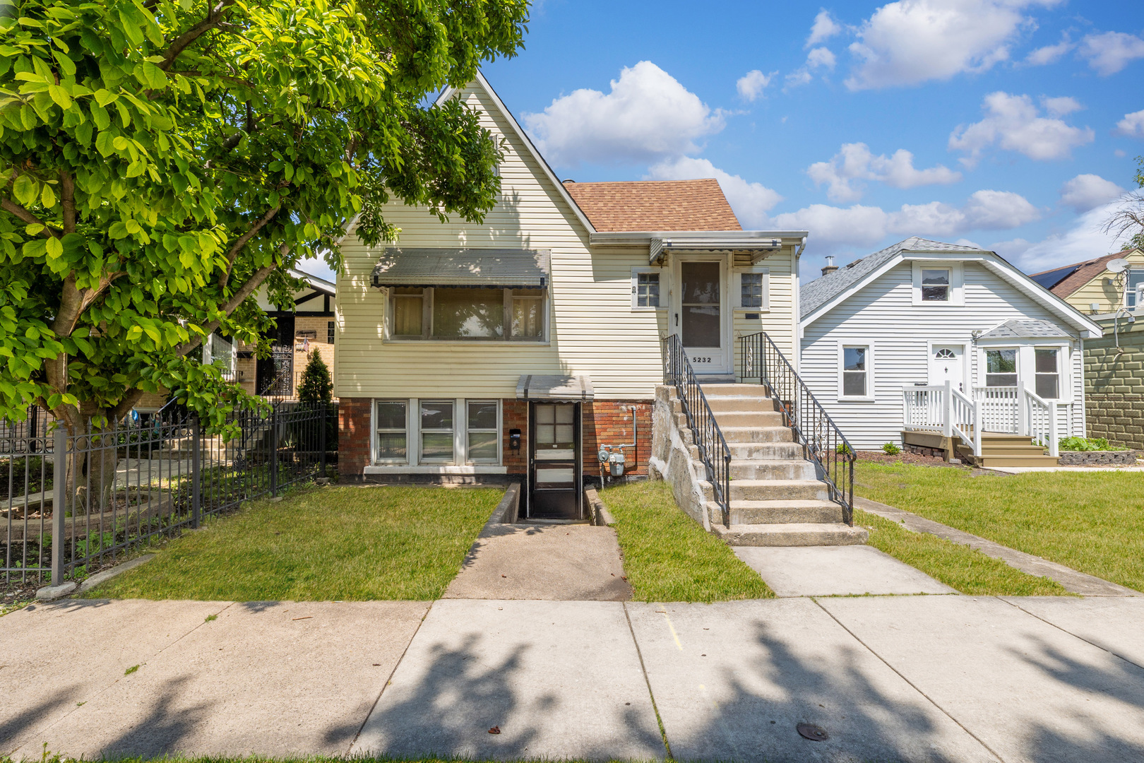 5232 W 51st Street Property Photo 1