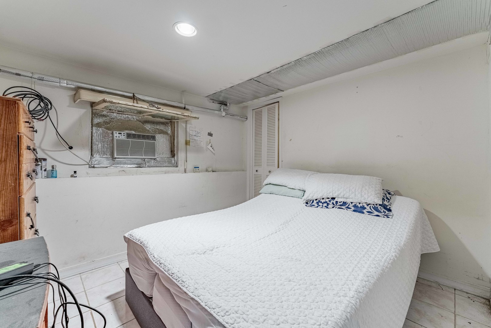 4945 W Wolfram Street Property Photo 20