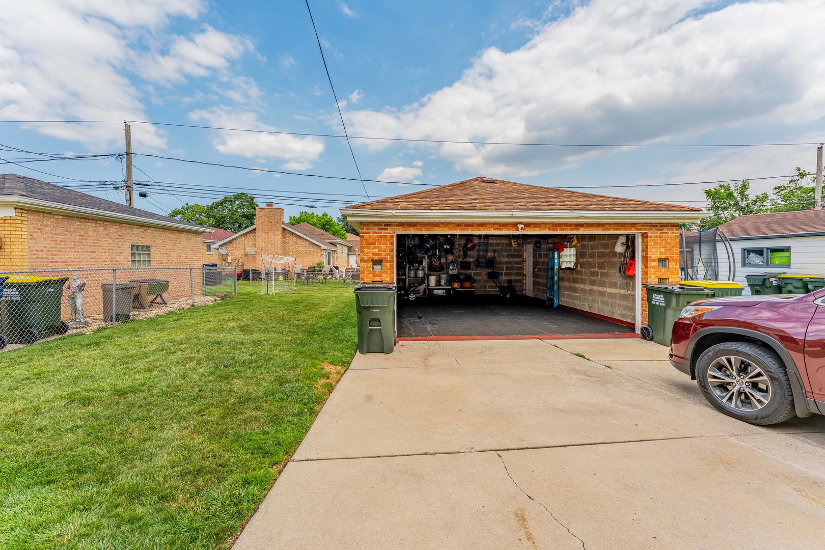 9327 S Avers Avenue Property Photo 33