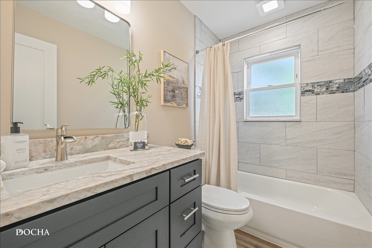312 Oak Street Property Photo 27