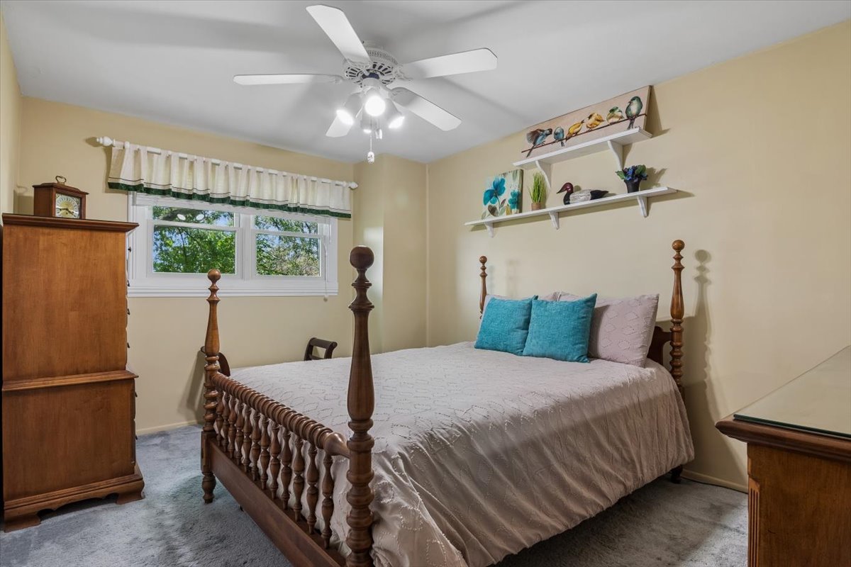 608 Norwood Lane Property Photo 12