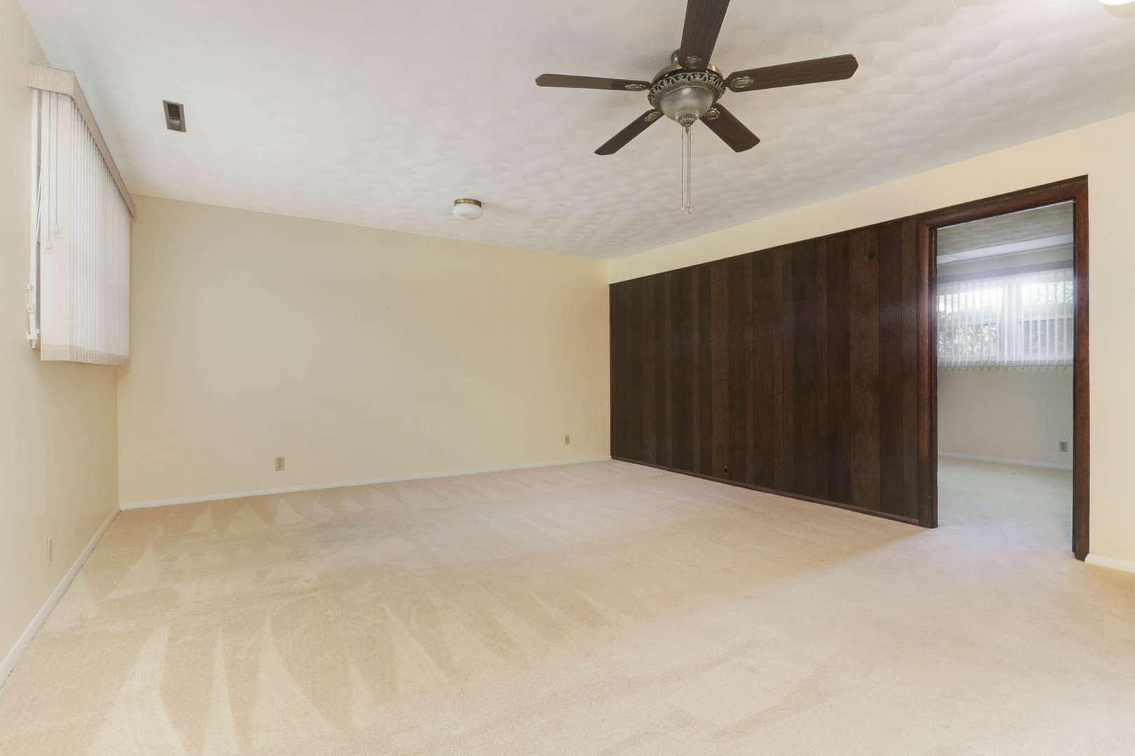 1113 Andover Street Property Photo 27