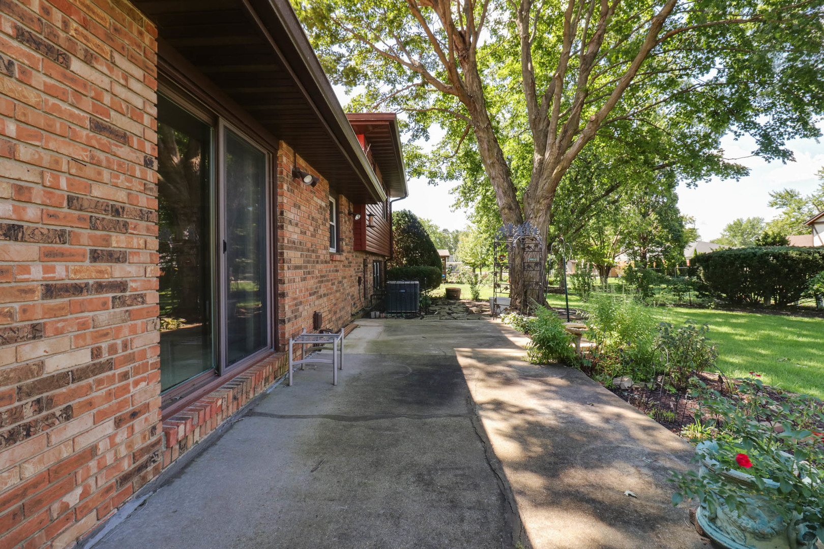 1113 Andover Street Property Photo 34