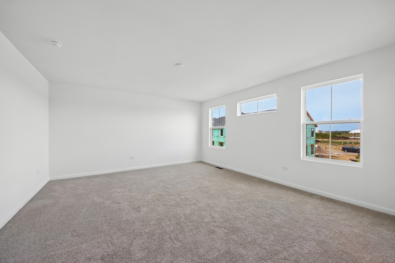 15451 W Amelia Circle Property Photo 21