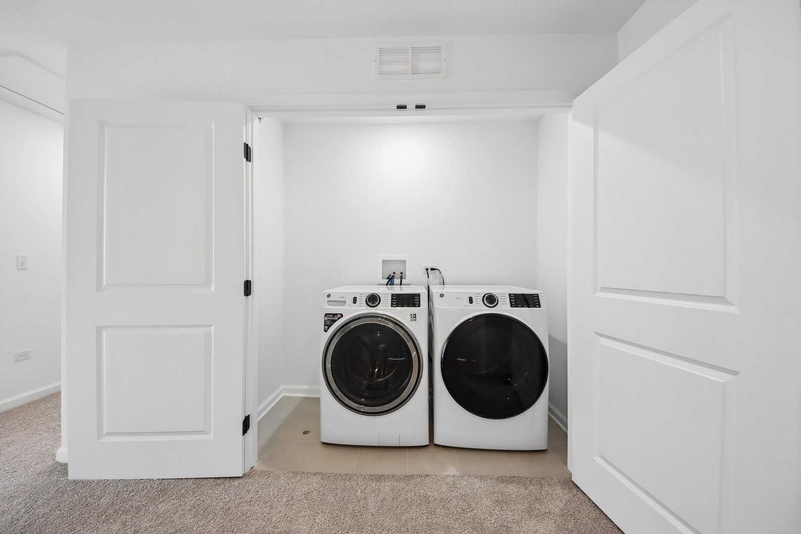 15451 W Amelia Circle Property Photo 31