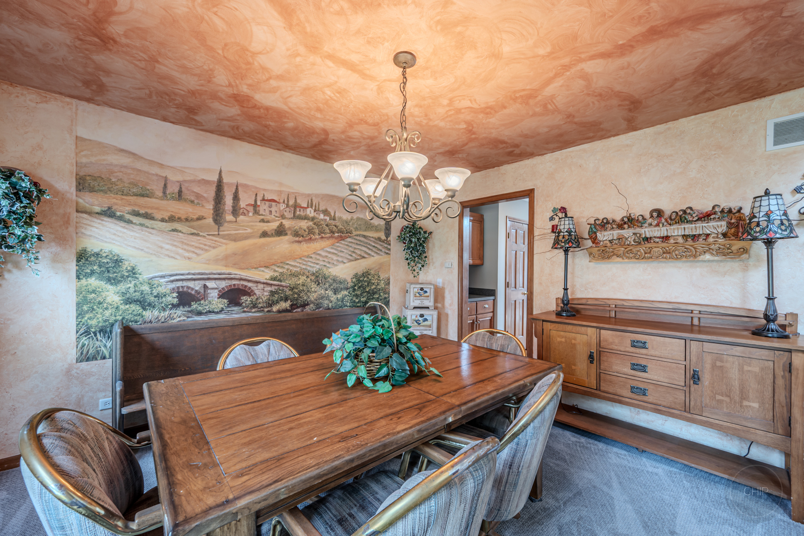 24701 Hanover Court Property Photo 8