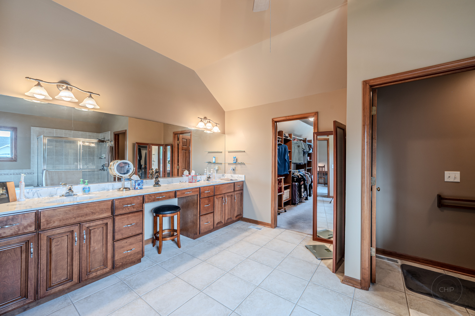 24701 Hanover Court Property Photo 27