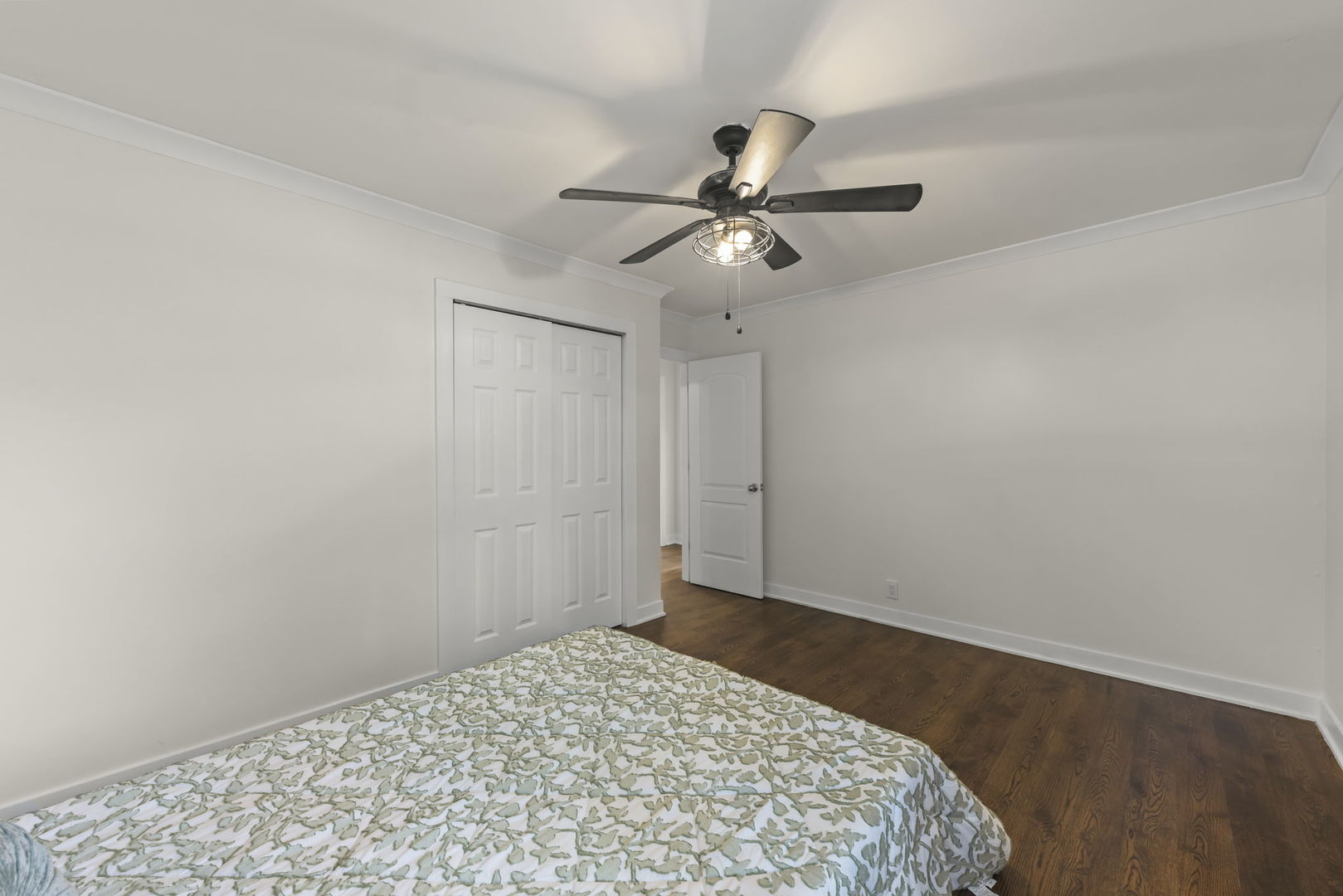 2n180 Mildred Avenue Property Photo 11