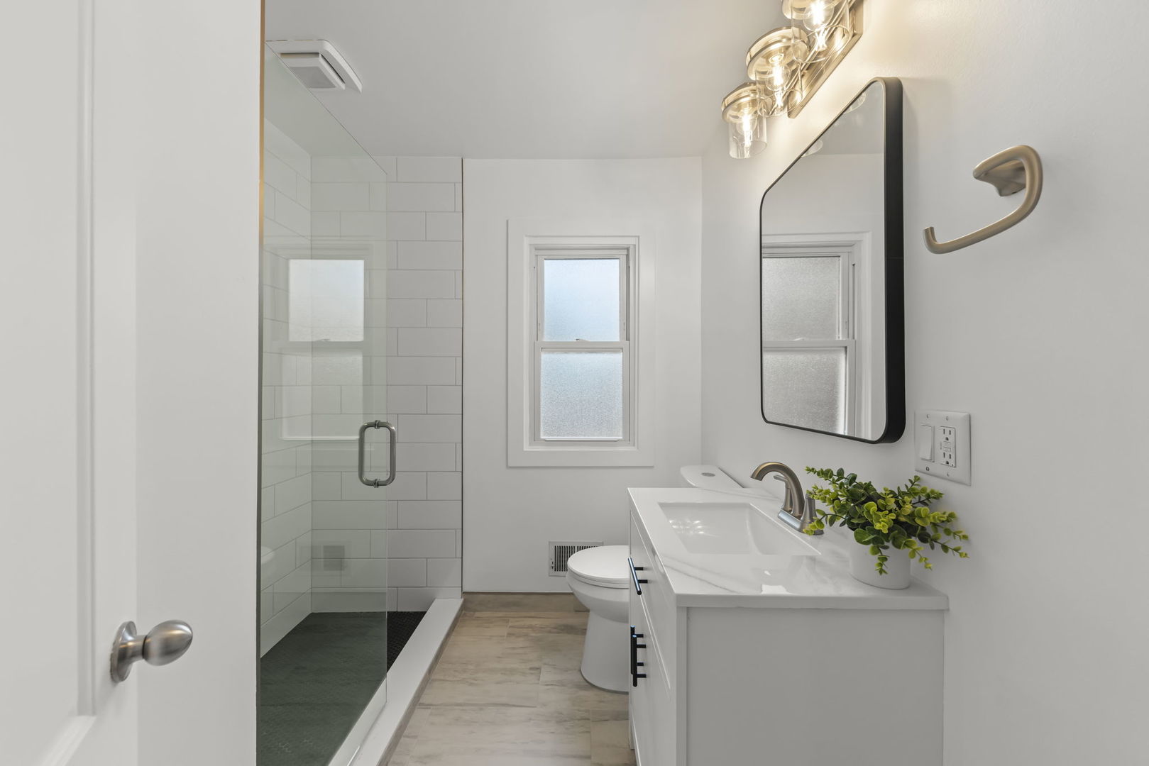 2n180 Mildred Avenue Property Photo 12