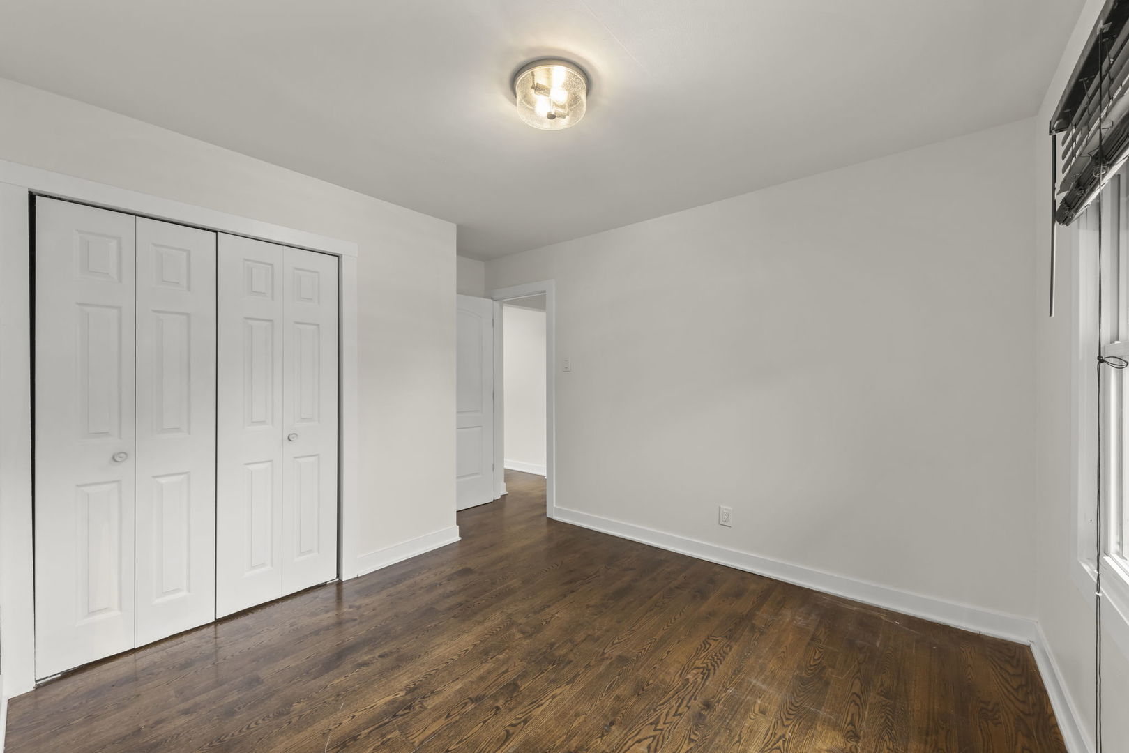2n180 Mildred Avenue Property Photo 14