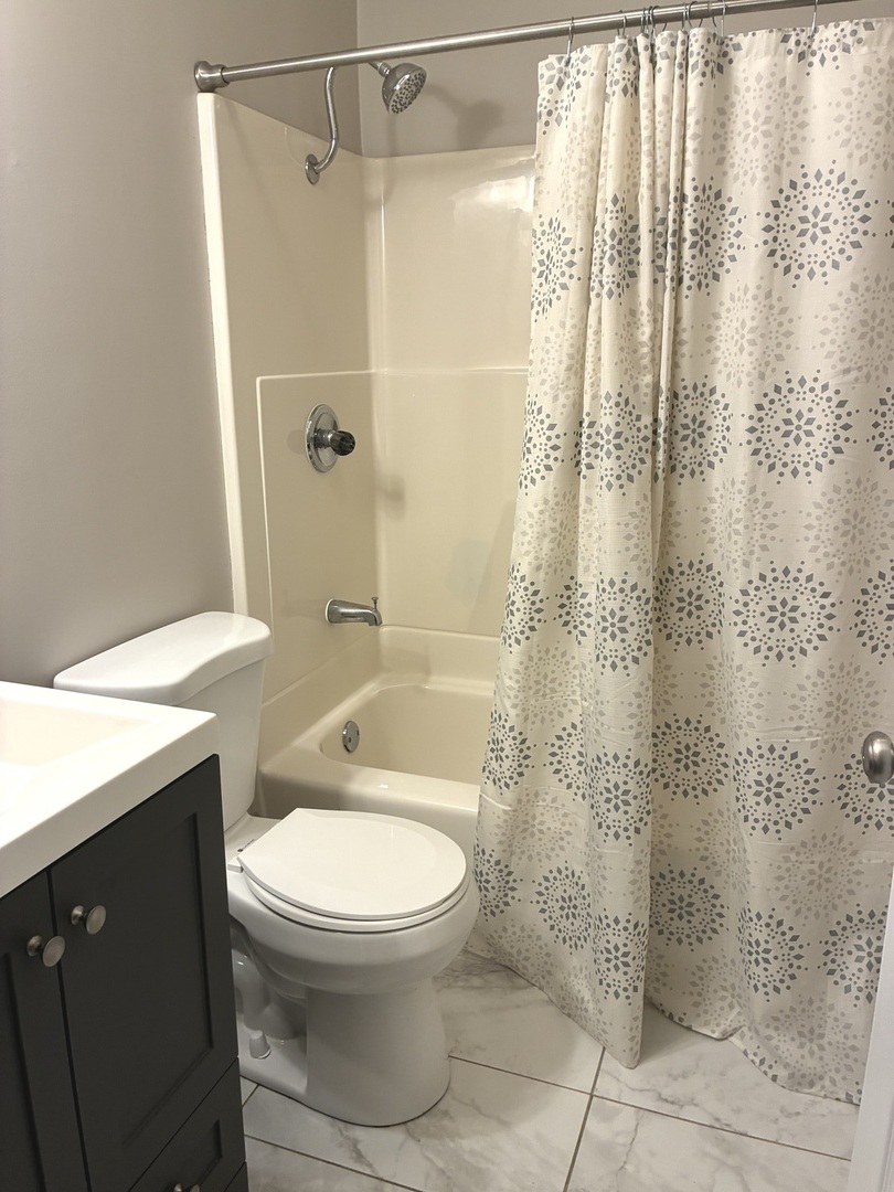 1810 Rebecca Drive Property Photo 7