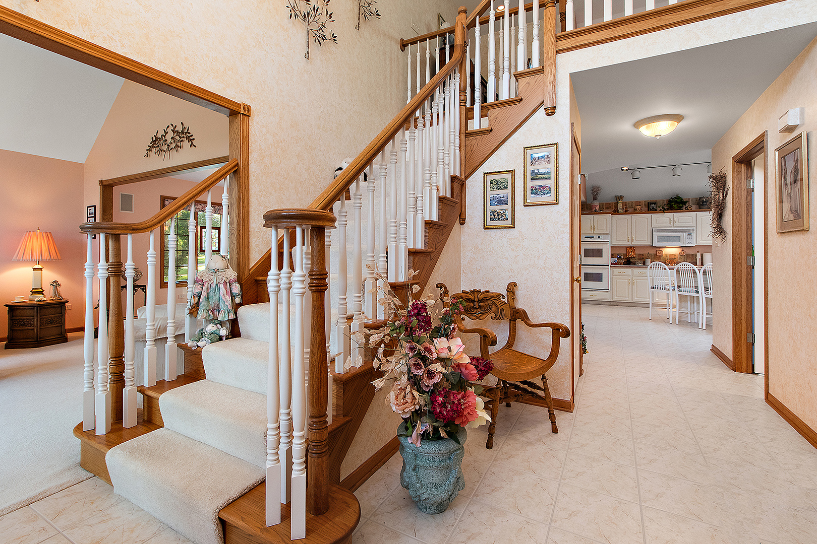 10908 Deer Point Drive Property Photo 2