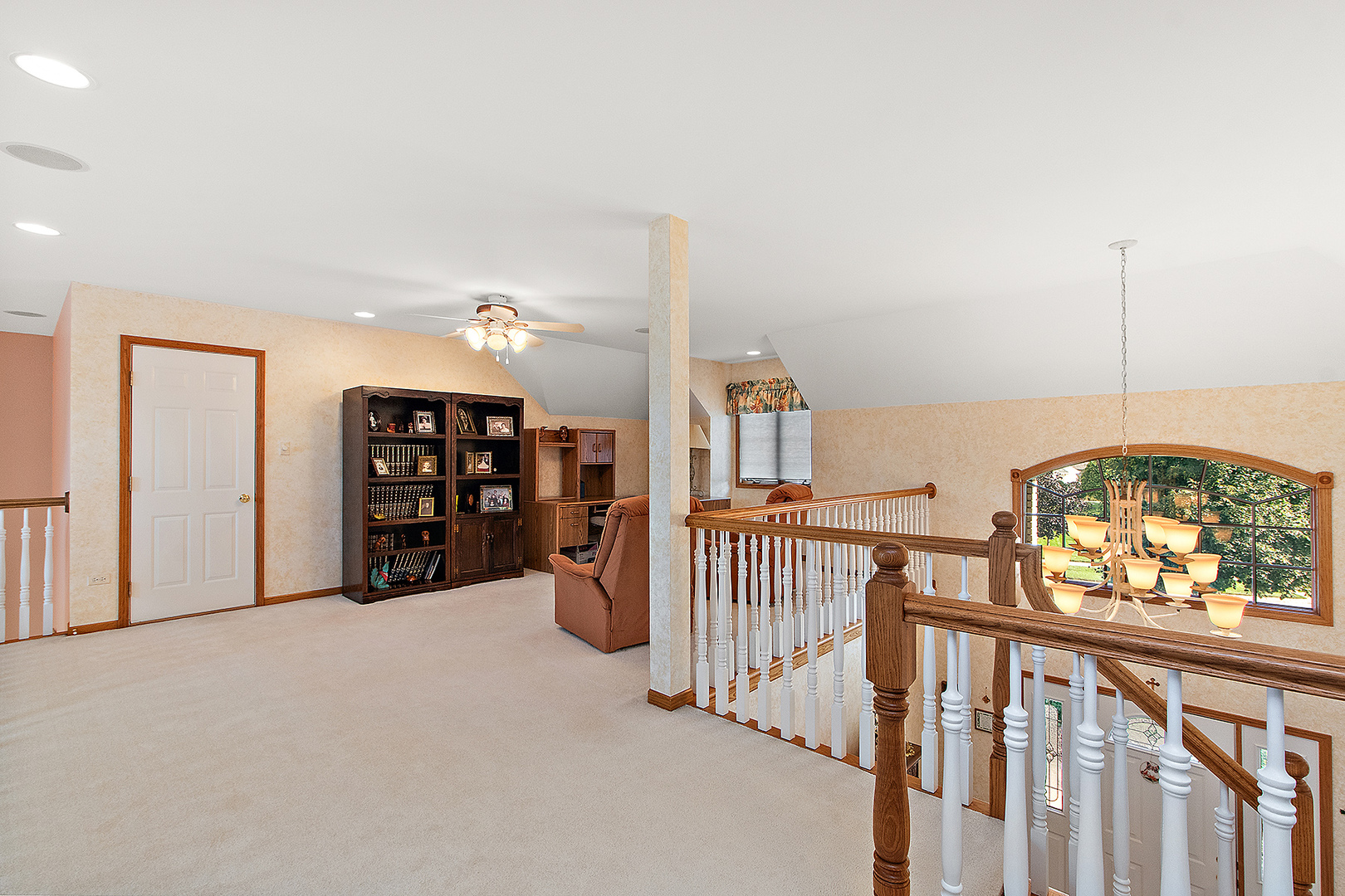 10908 Deer Point Drive Property Photo 32