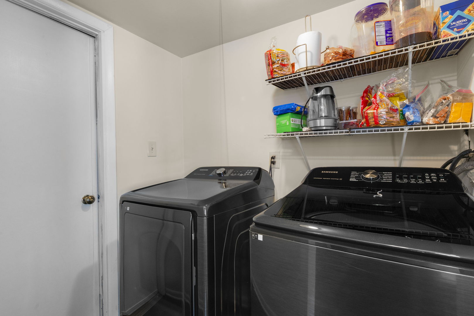 514 Gardiner Court Property Photo 10