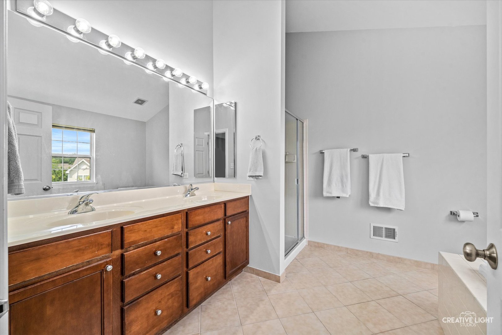 1123 Pine Valley Court Property Photo 14