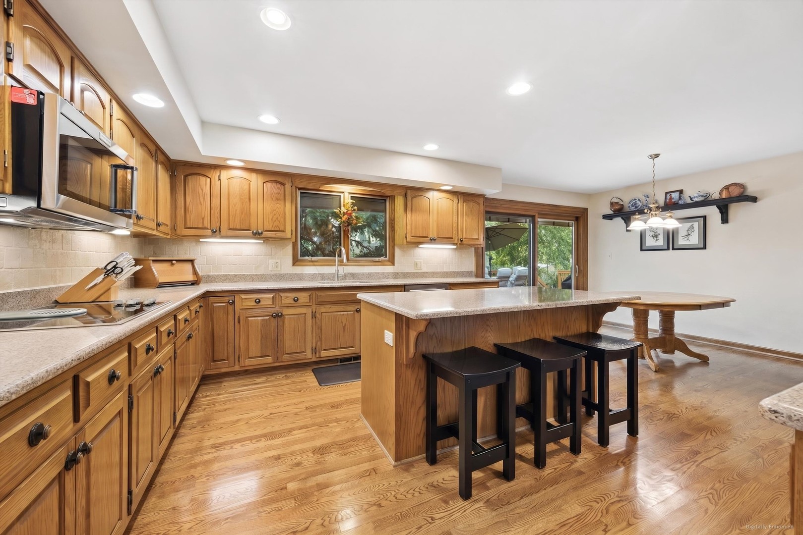 8648 Wedgewood Drive Property Photo 14