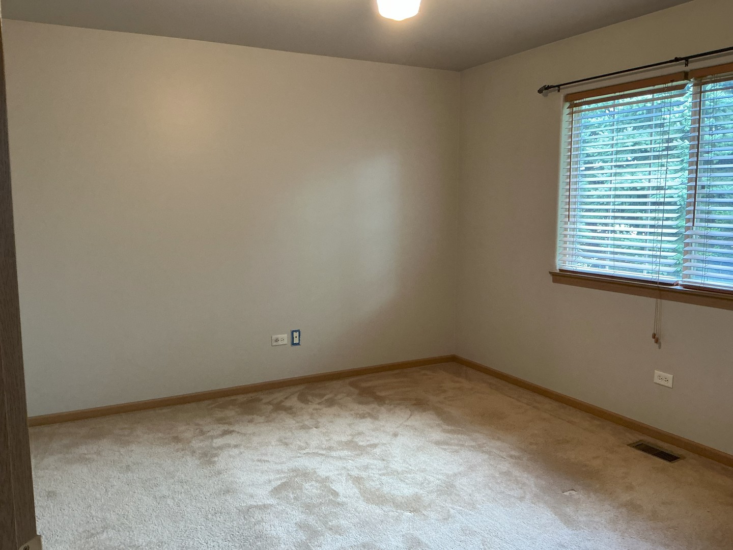 26448 W Fox Trail Property Photo 8