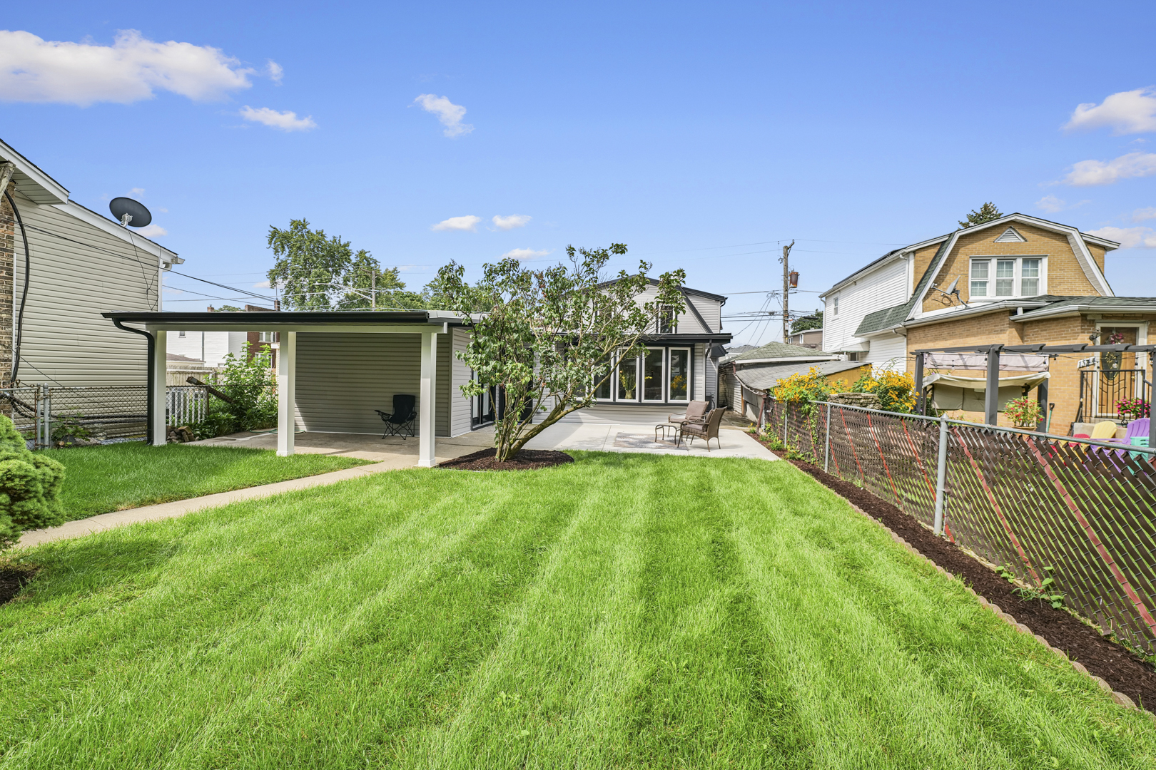 1346 Highland Avenue Property Photo 2