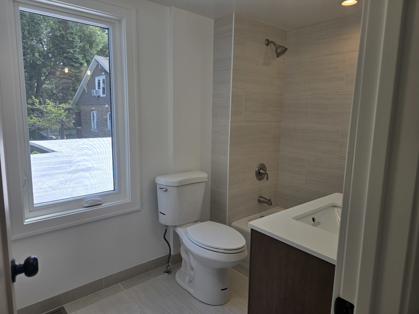 1346 Highland Avenue Property Photo 10
