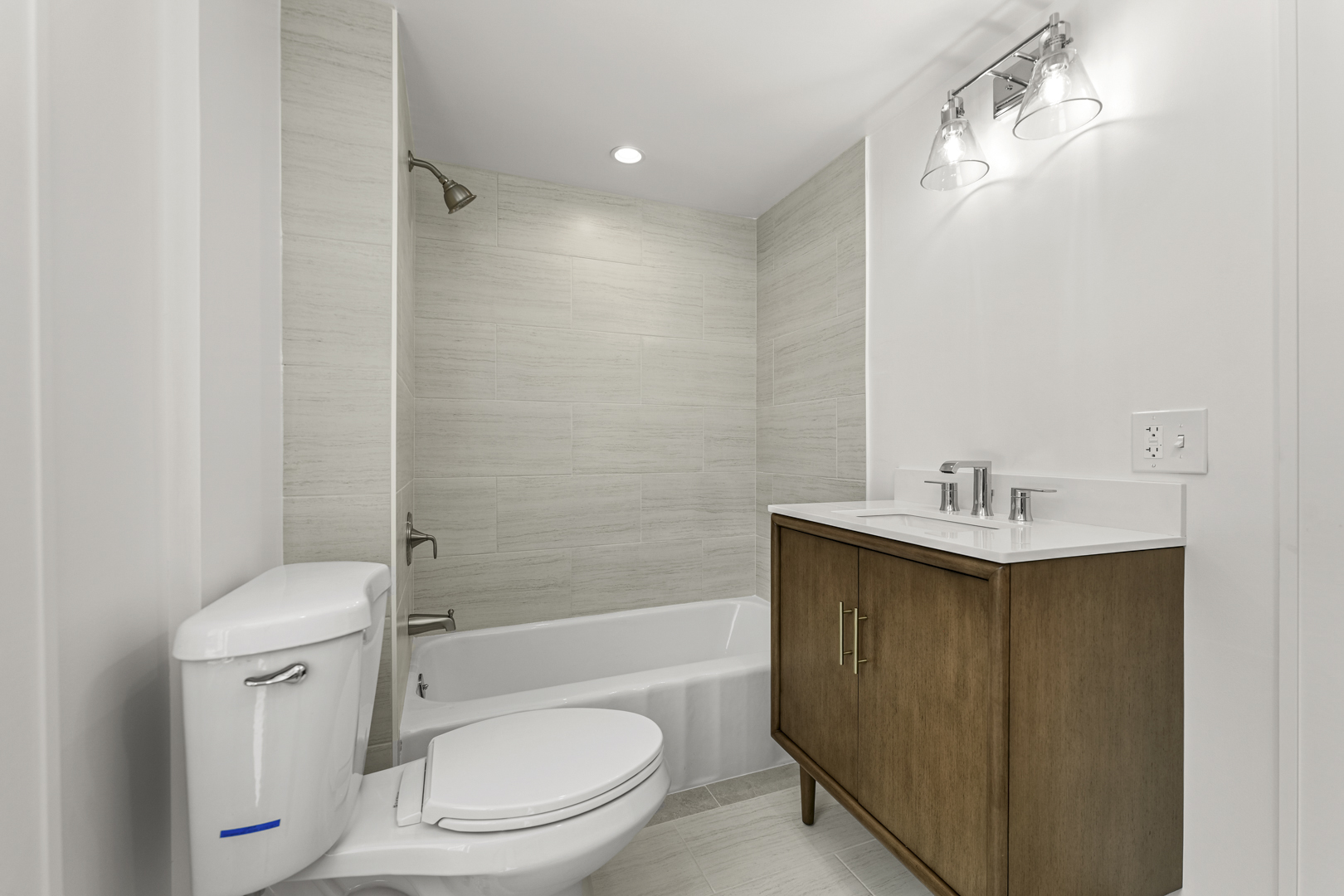 1346 Highland Avenue Property Photo 17