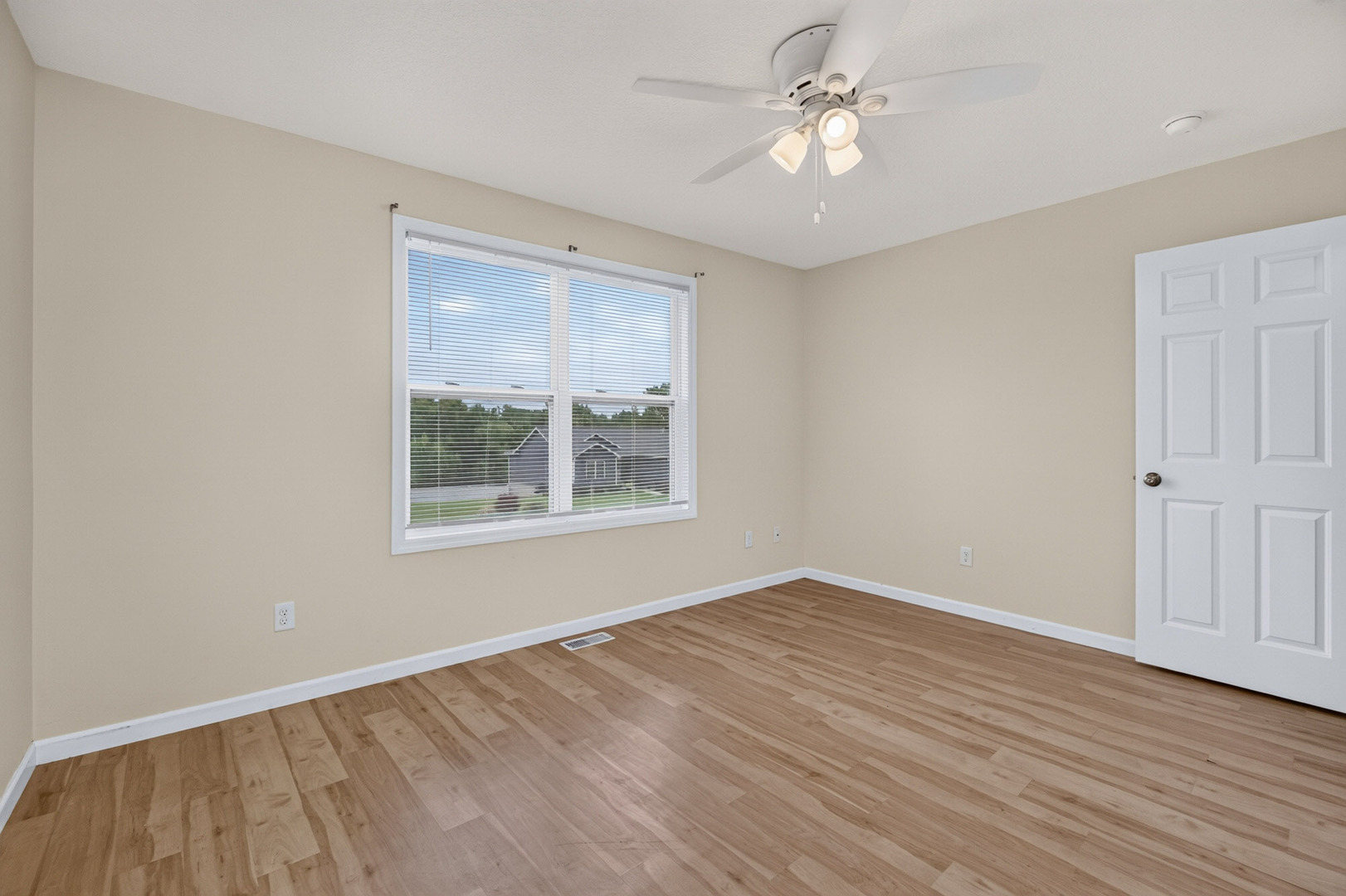 602 Prairie Meadow Drive Property Photo 14