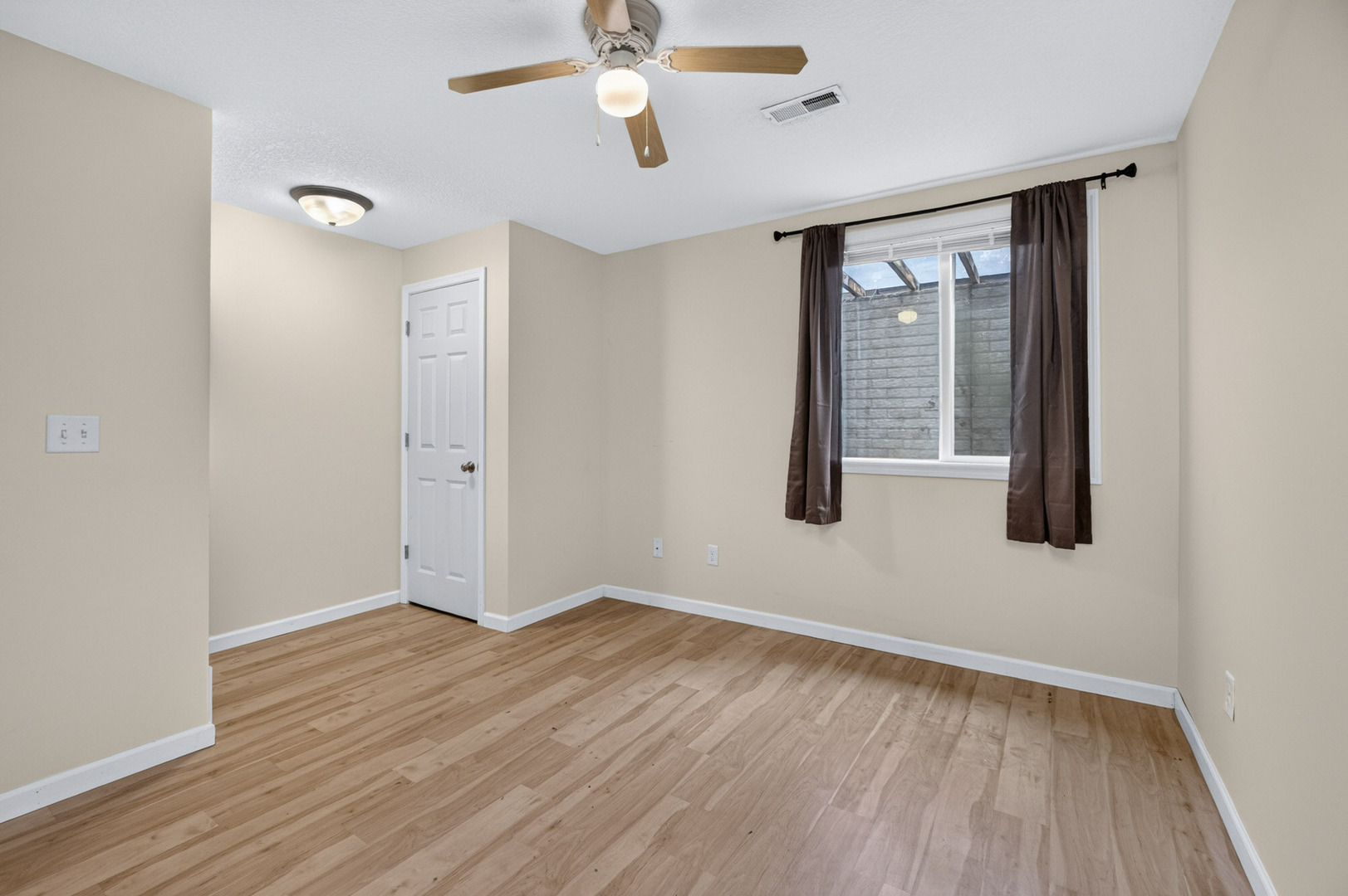 602 Prairie Meadow Drive Property Photo 21