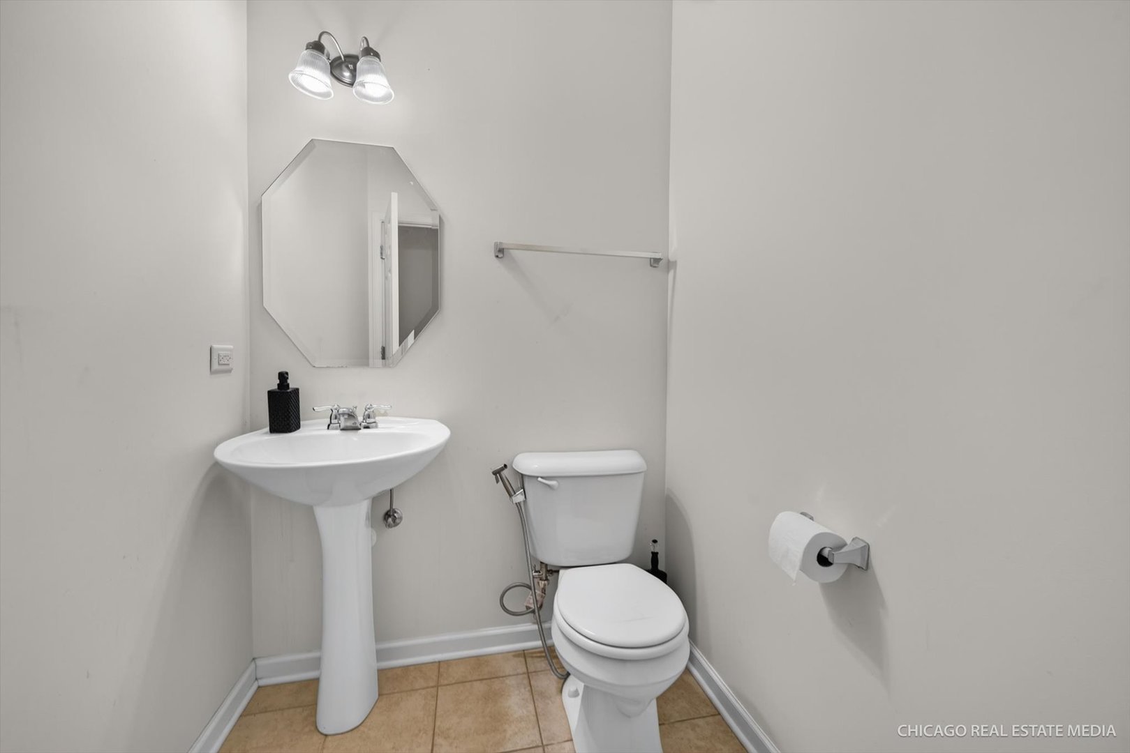 12259 Garlieb Drive Property Photo 12