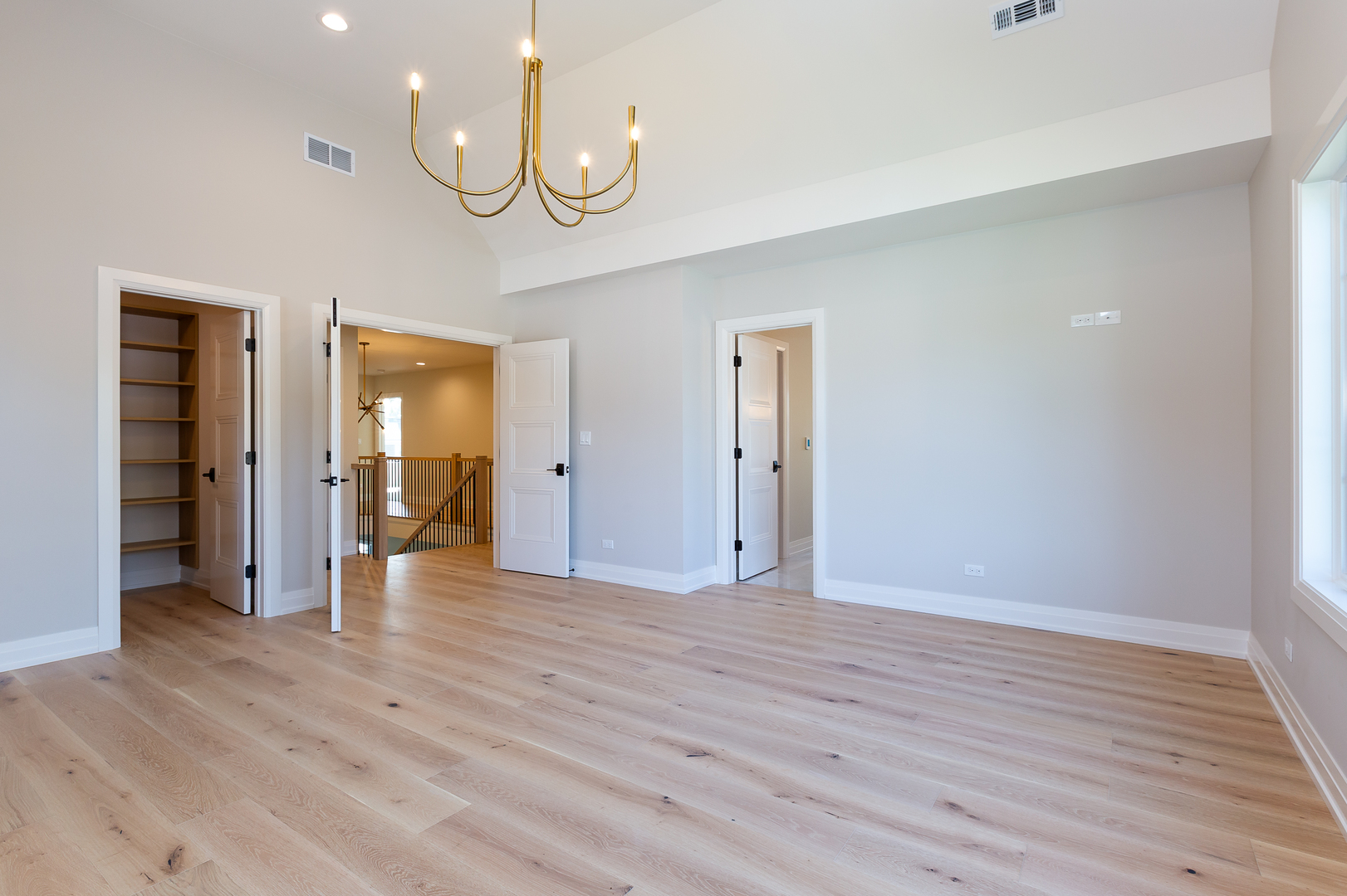 234 N Evergreen Avenue Property Photo 25