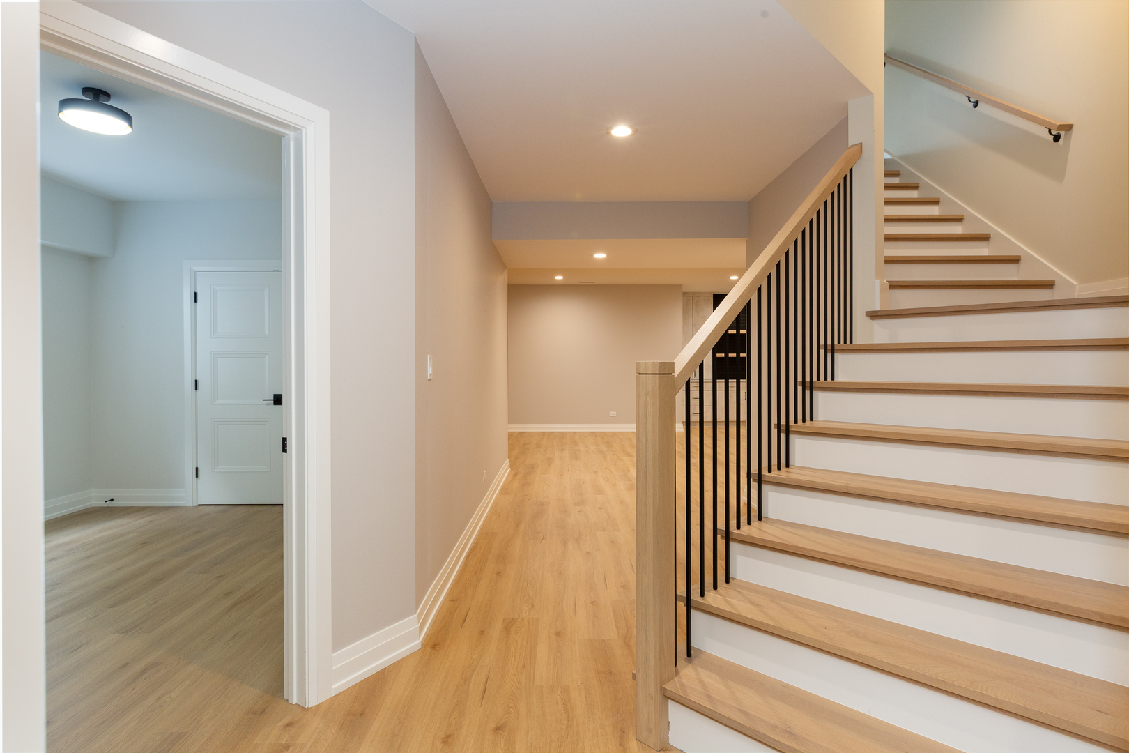 234 N Evergreen Avenue Property Photo 42