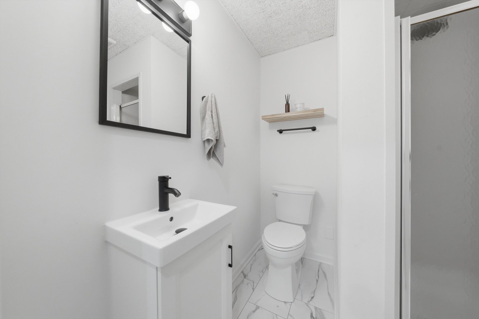 2758 Lancaster Drive Property Photo 21