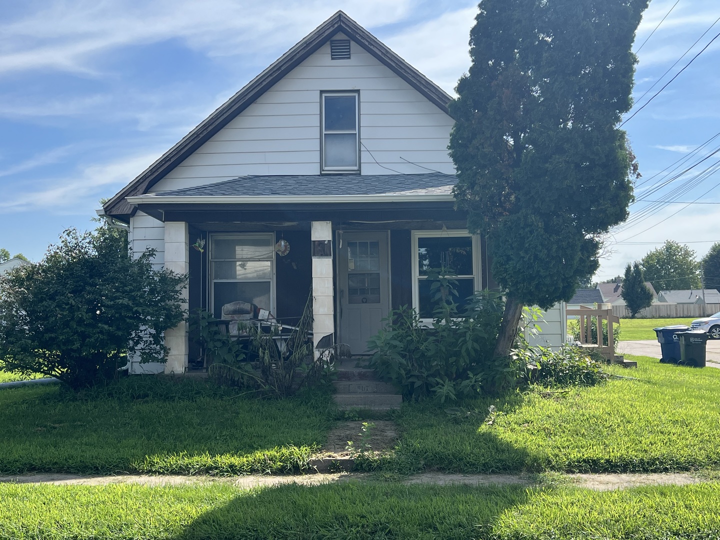 807 S Ohio Avenue Property Photo 1
