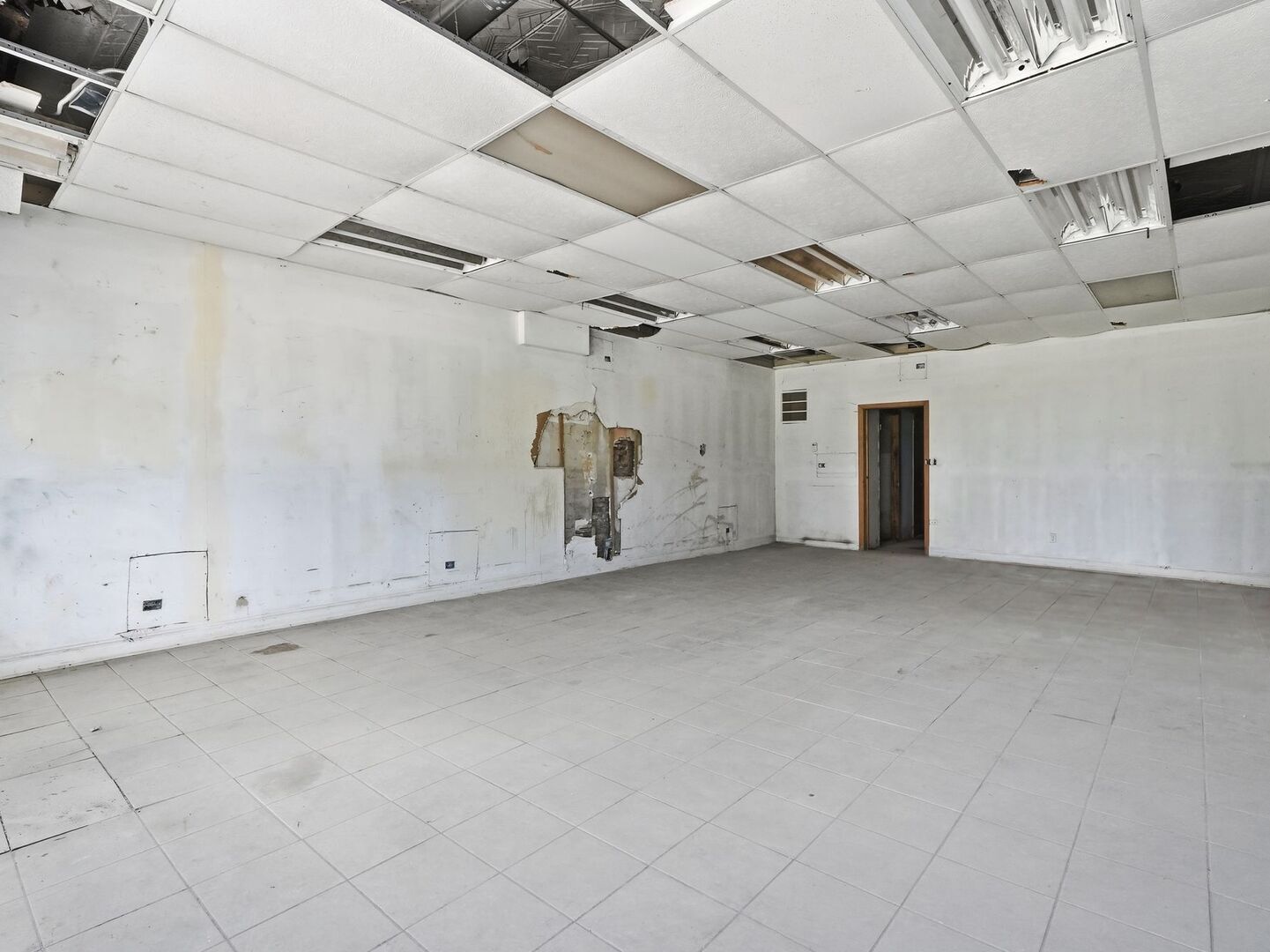 7100 S Morgan Street Property Photo 25