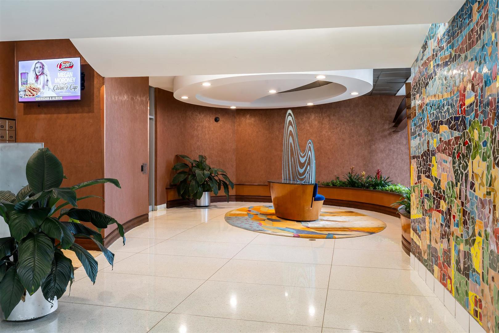 6301 N Sheridan Road 11n Property Photo 3