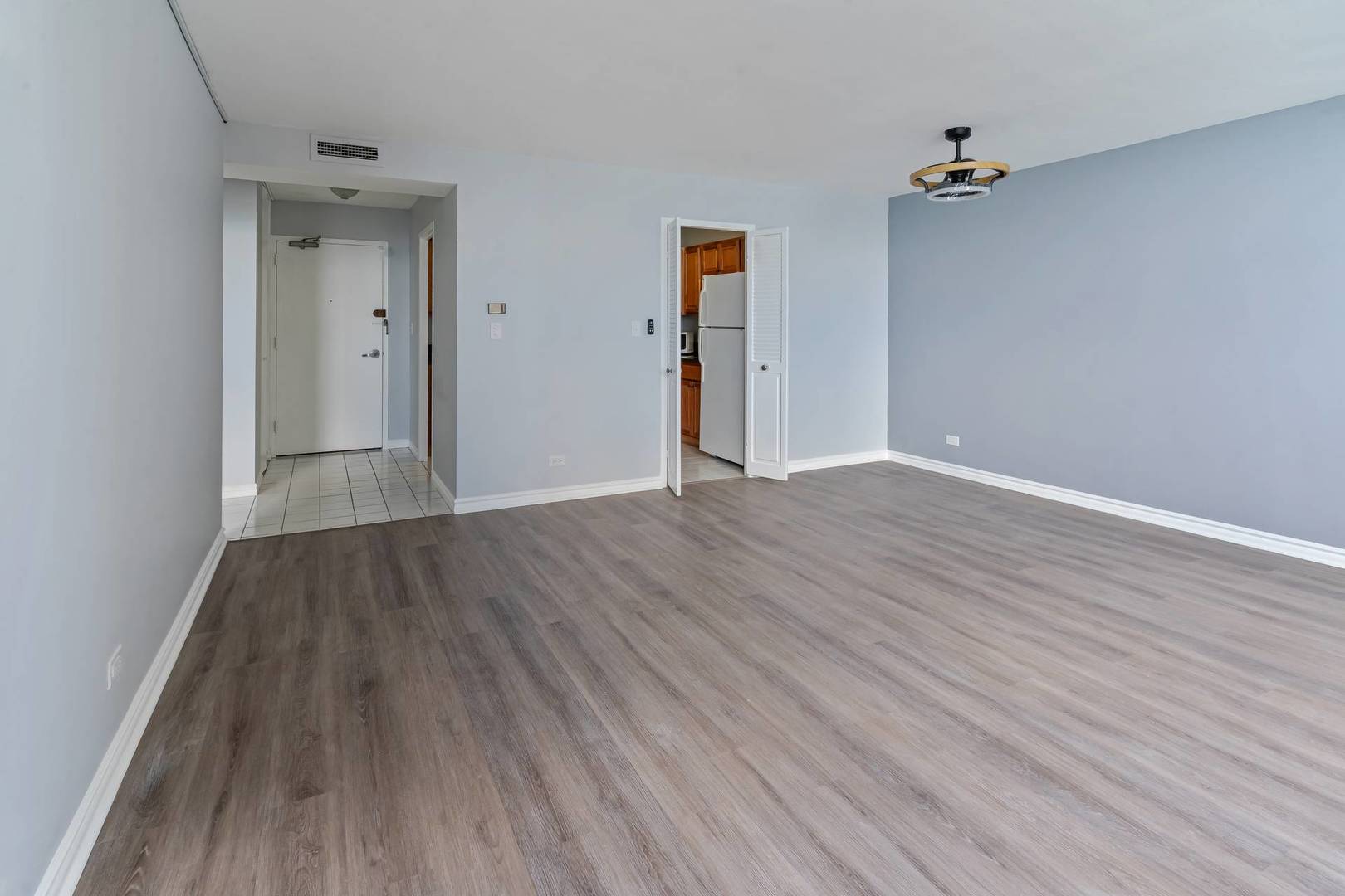6301 N Sheridan Road 11n Property Photo 9