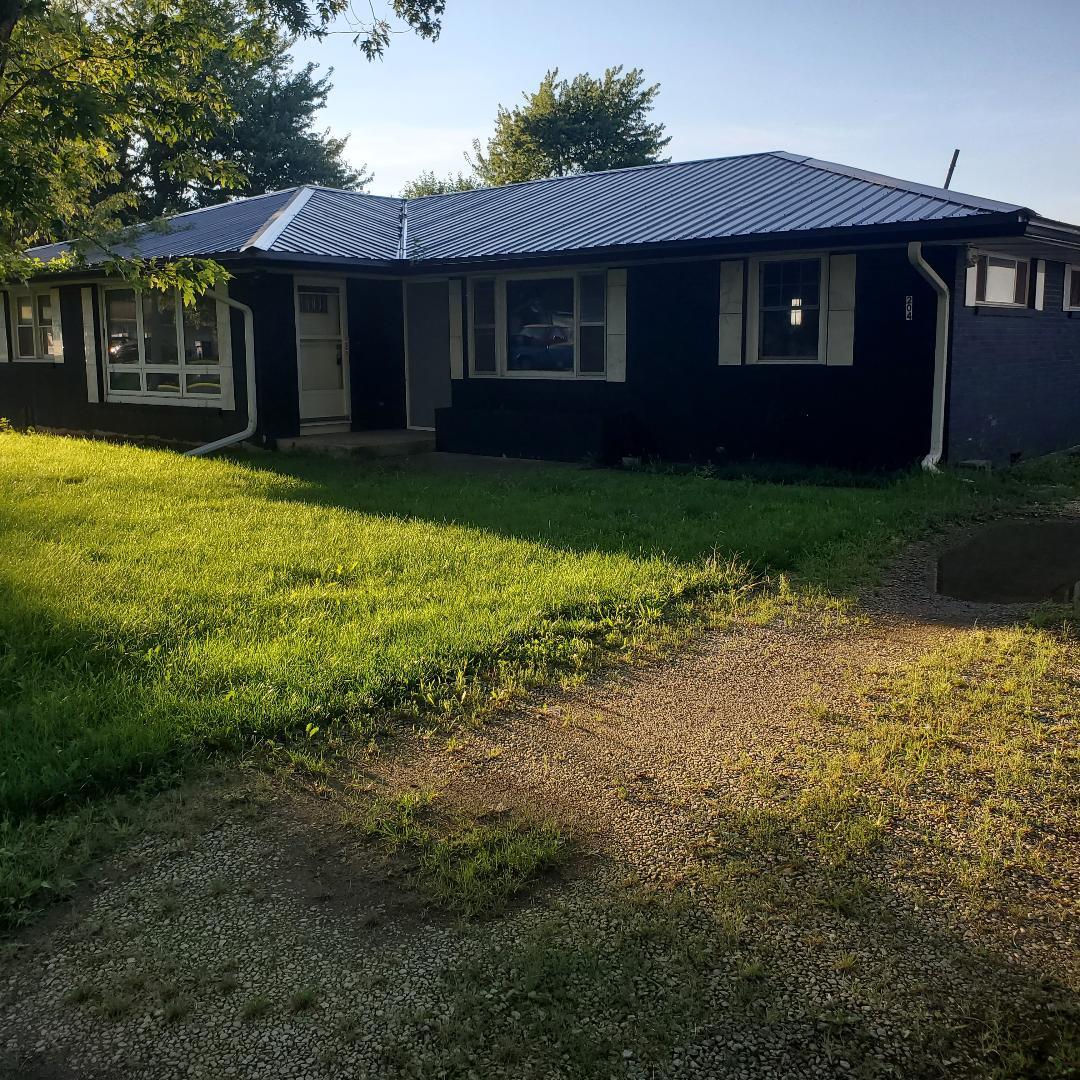 204 3rd Street Property Photo 2
