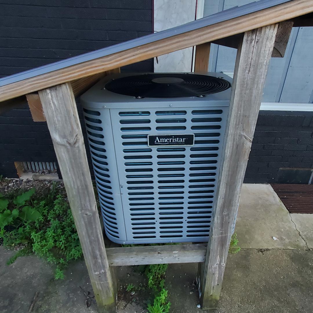 204 3rd Street Property Photo 8