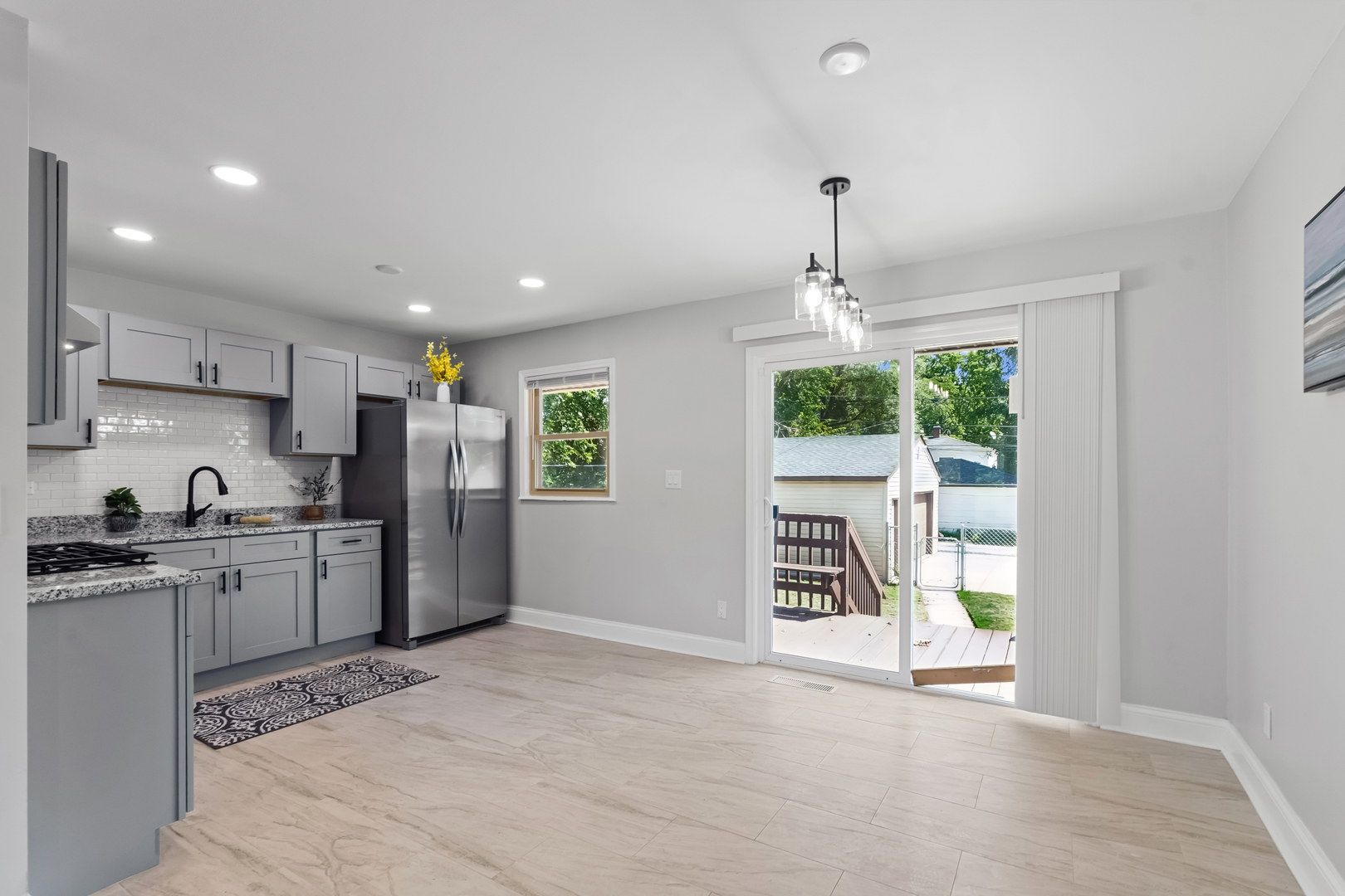 291 Clyde Avenue Property Photo 6
