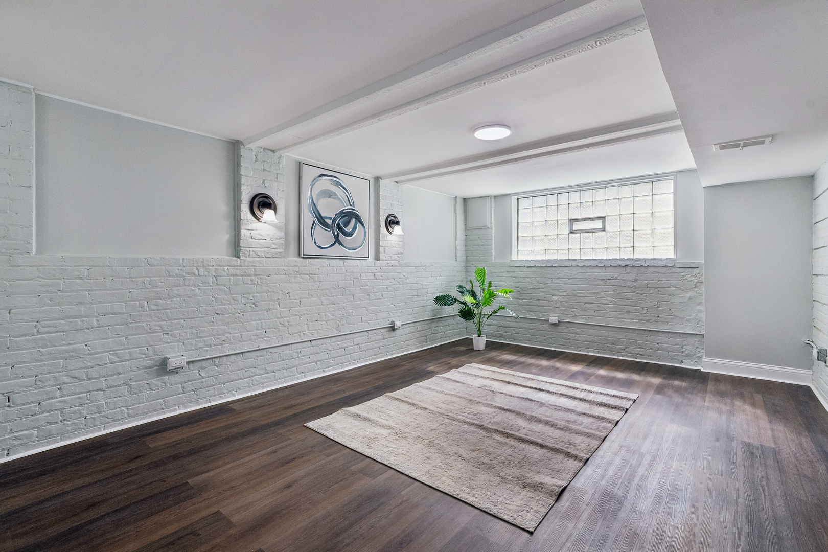 291 Clyde Avenue Property Photo 13