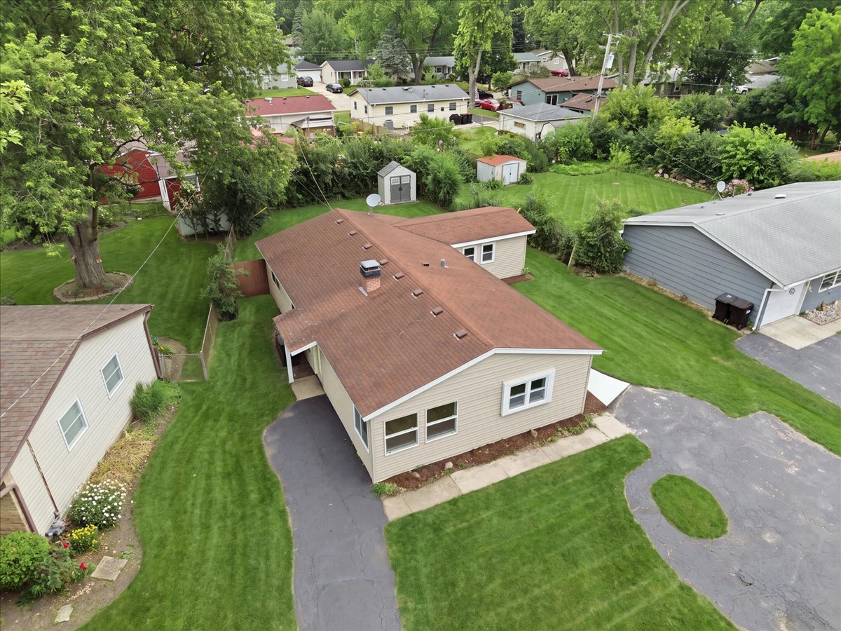 693 Minerva Avenue Property Photo 5
