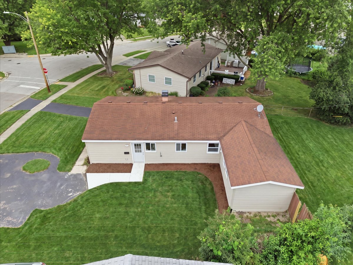 693 Minerva Avenue Property Photo 7