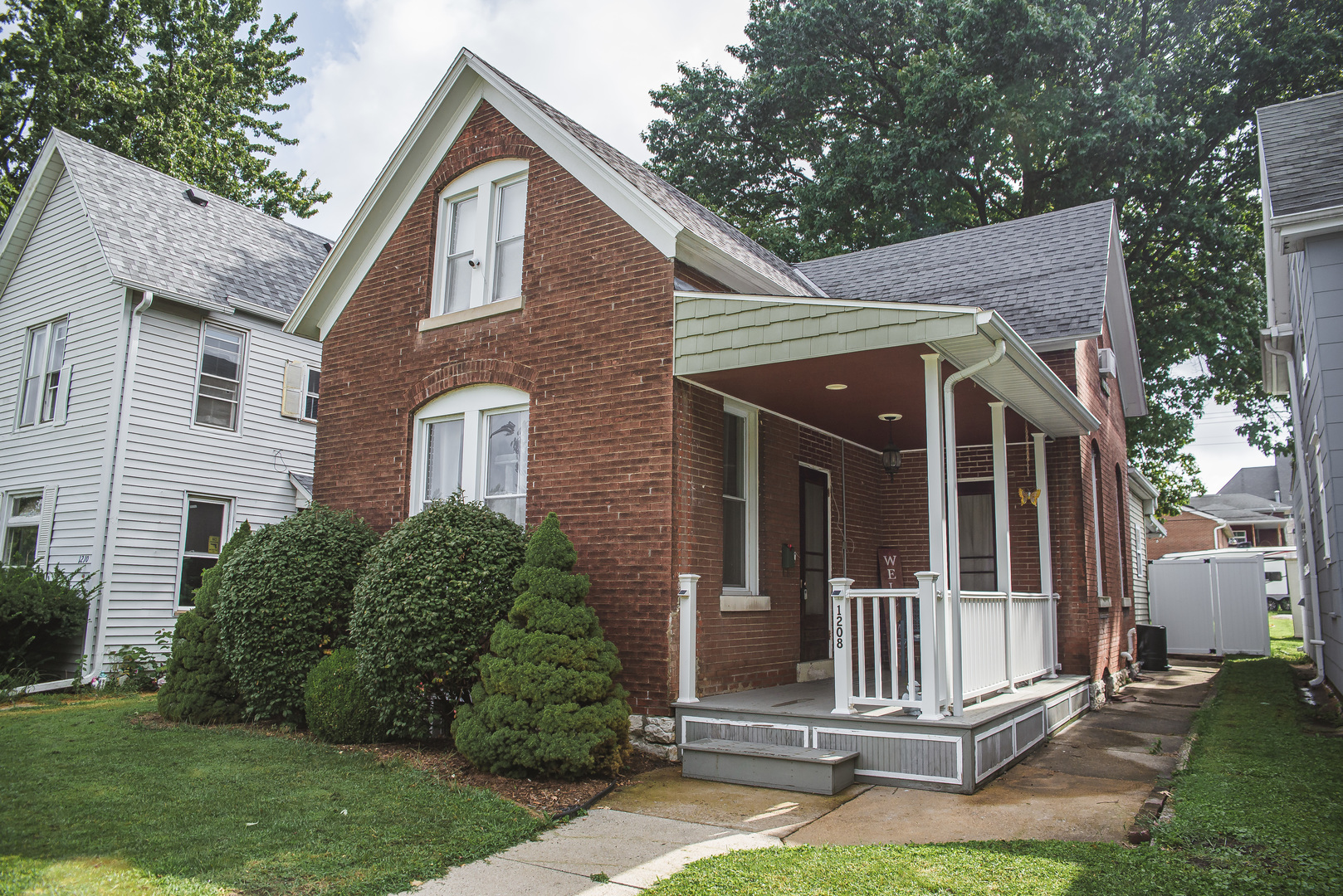 1208 N 9th Street Property Photo 1