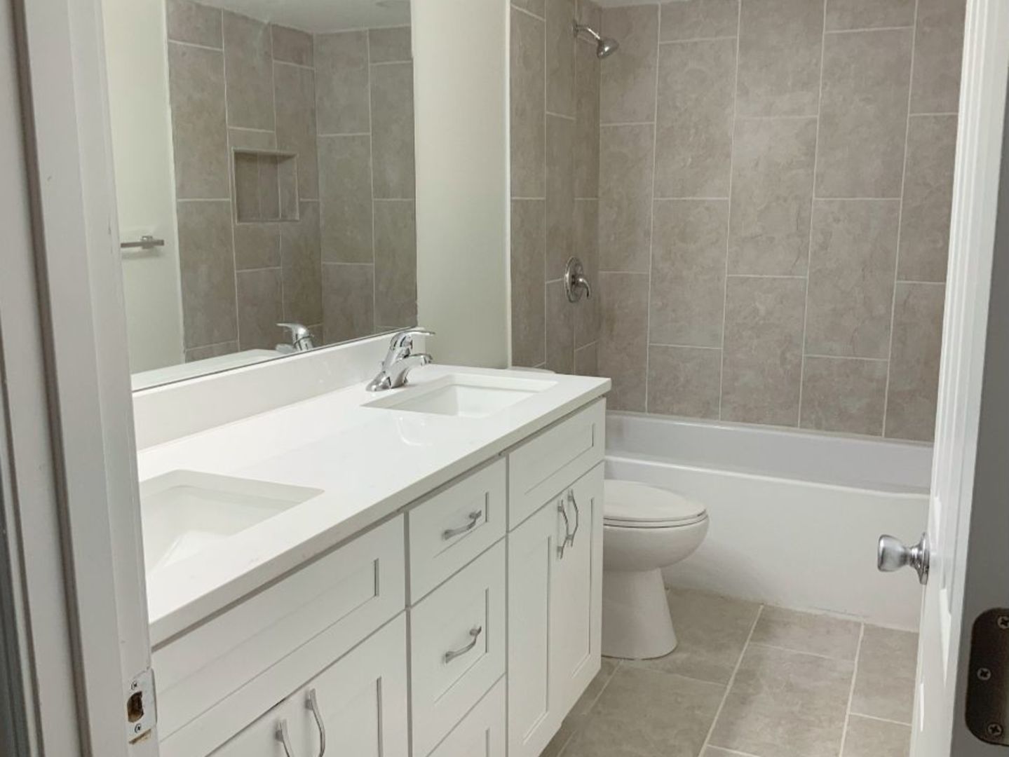 536 Irving Place Property Photo 15