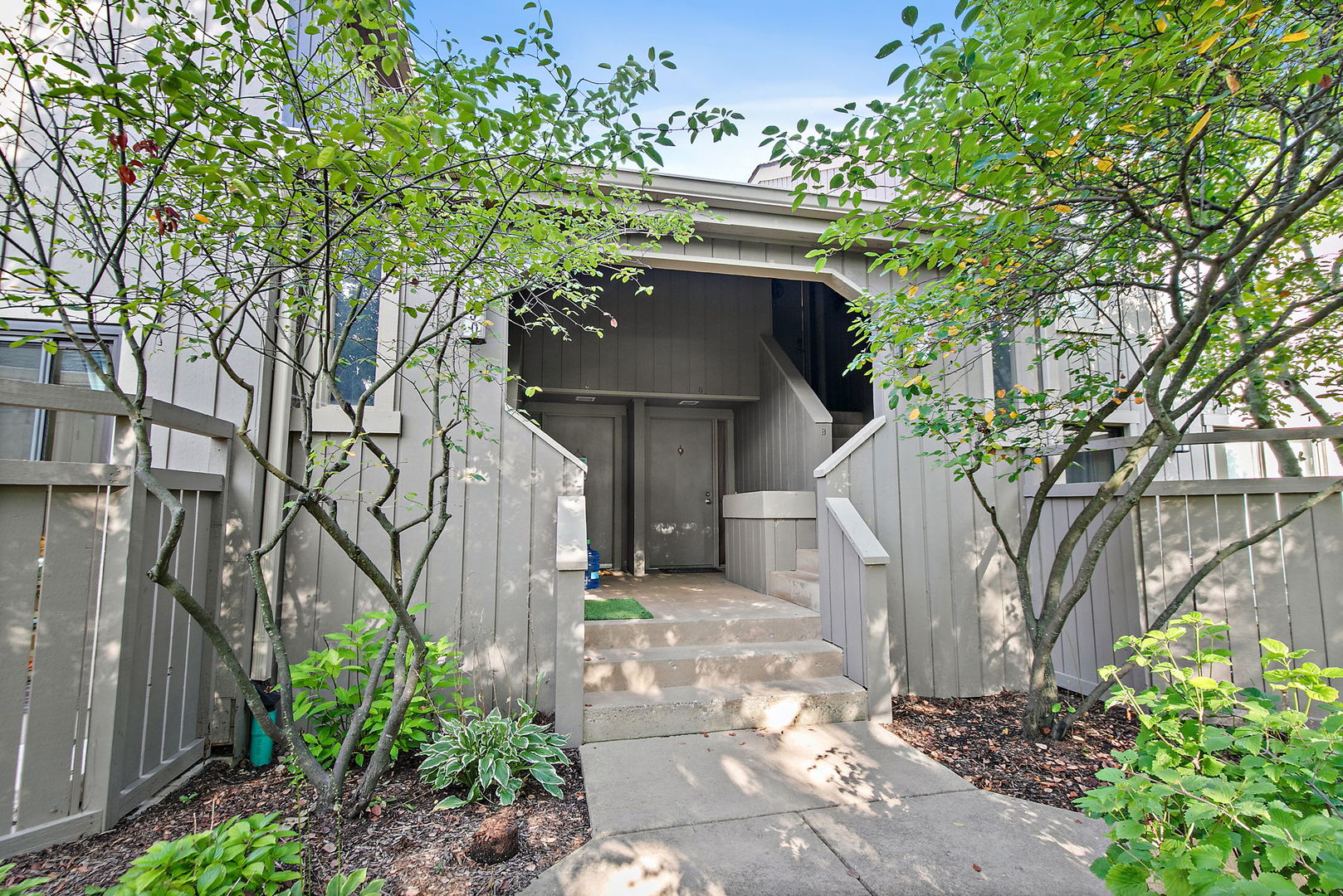 1290 Oak Hill Road B Property Photo 2