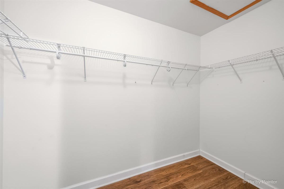 1478 Winfield Way Property Photo 16