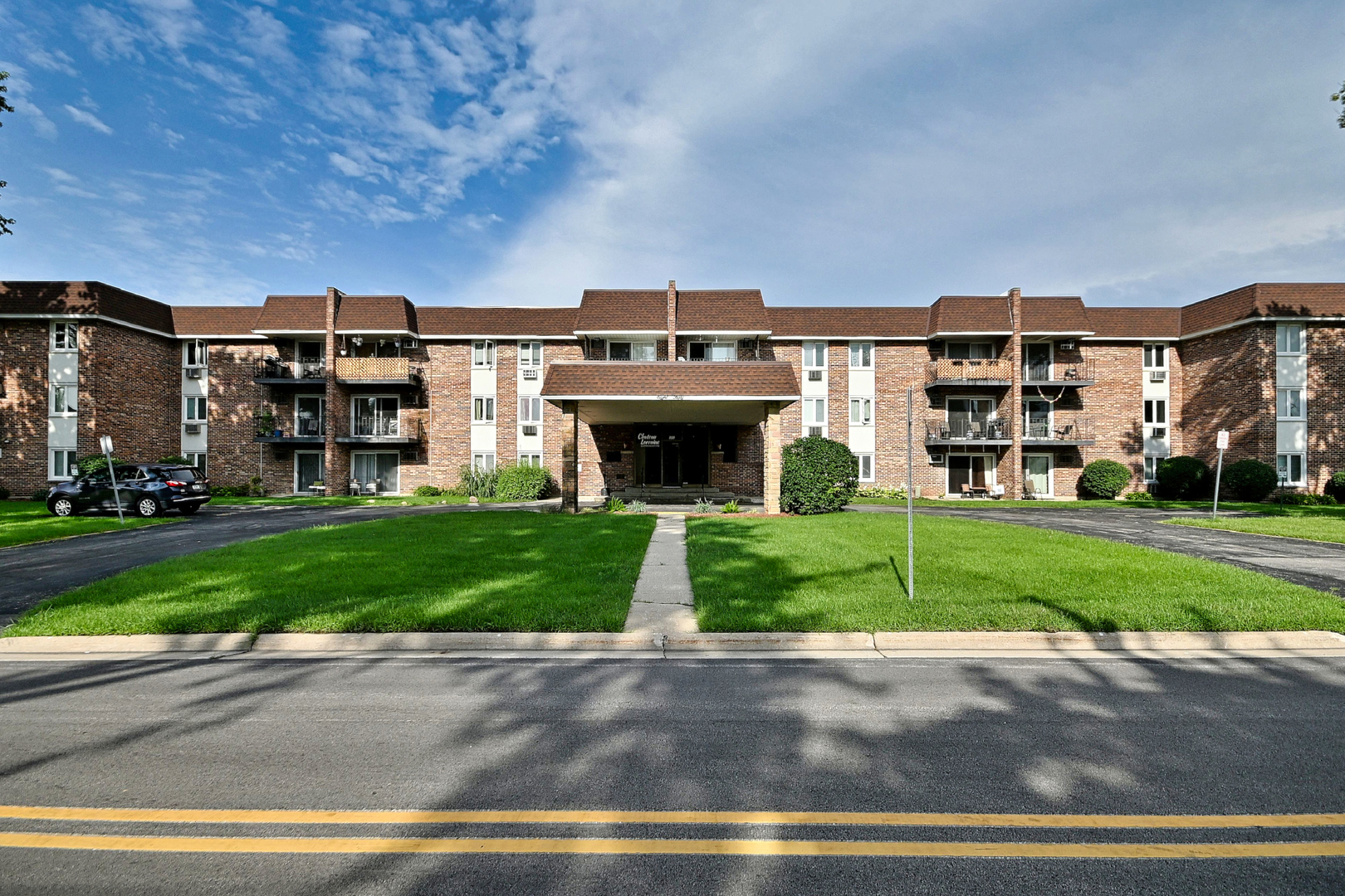 850 S Lorraine Road 3E Property Photo 1